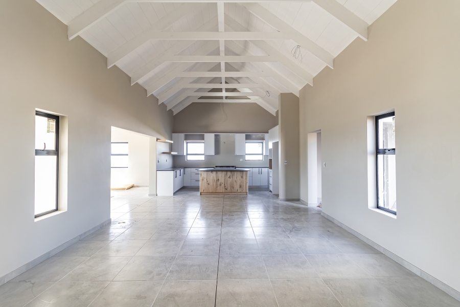 3 Bedroom Property for Sale in Hoogland Western Cape